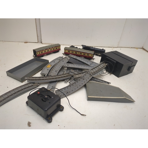 841 - A selection of vintage Tri-Ang model railway carriages, track and buildings