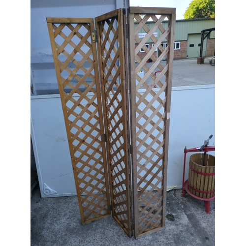 Lot 1         