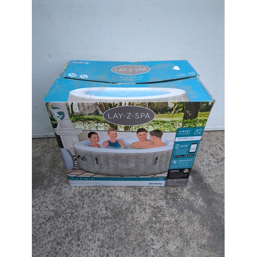 Lot 2         