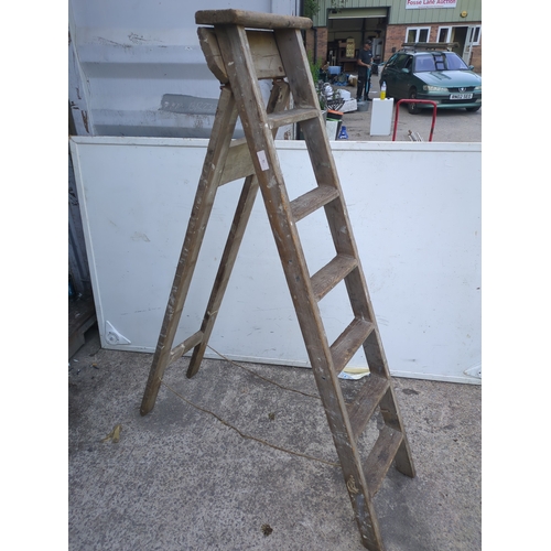 Lot 70        