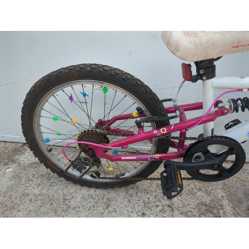 12 - An Apollo charm girls mountain bike