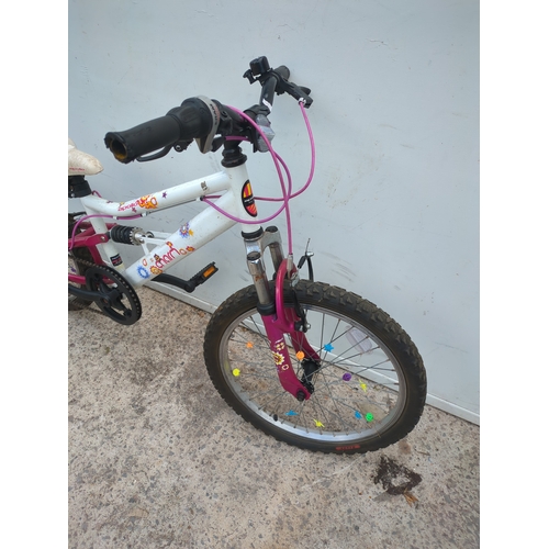 12 - An Apollo charm girls mountain bike