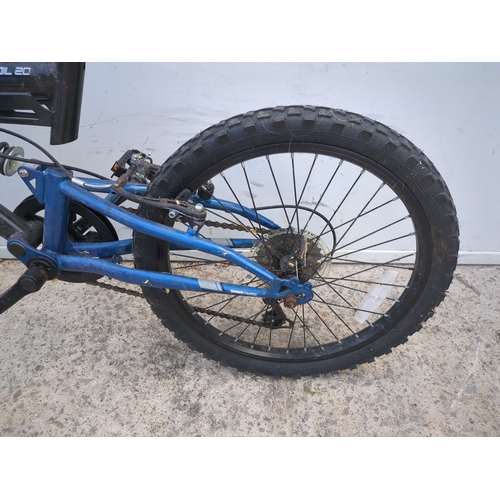 58 - A muddyfox recoil 20 children's bike