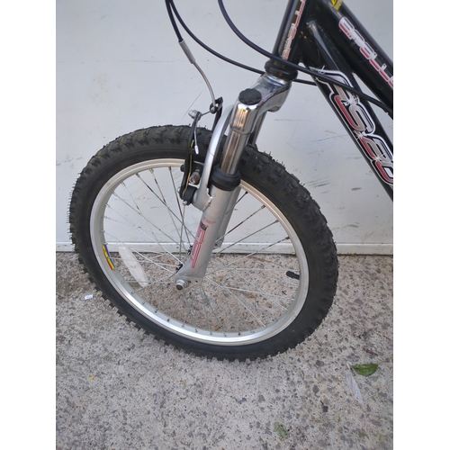 13 - An Apollo fs20 full suspension children's mountain bike