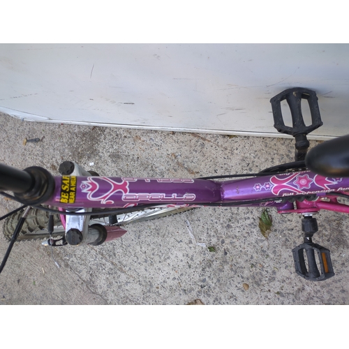 14 - An Apollo fs20 full suspension girls mountain bike