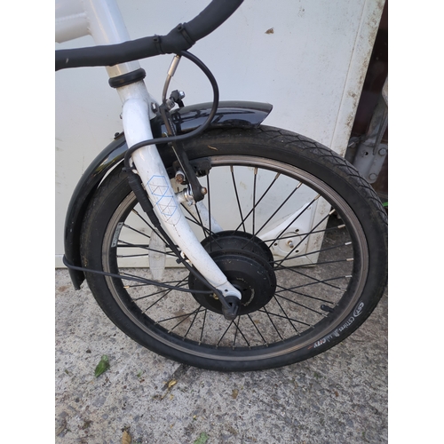 15 - An assist electric bike with charger - no battery