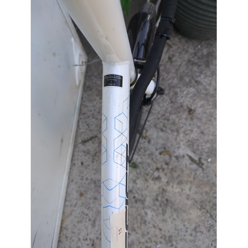 15 - An assist electric bike with charger - no battery