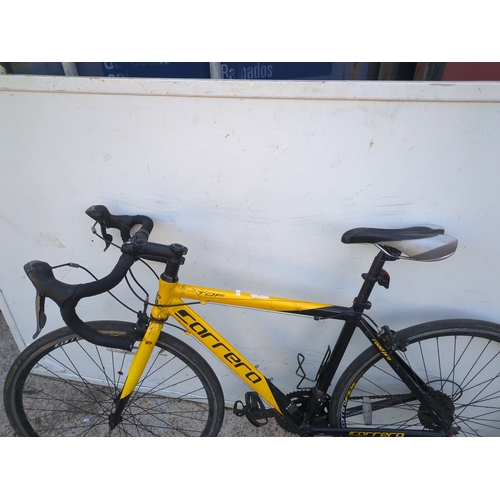 18 - A Carrera tdf road pro road bike