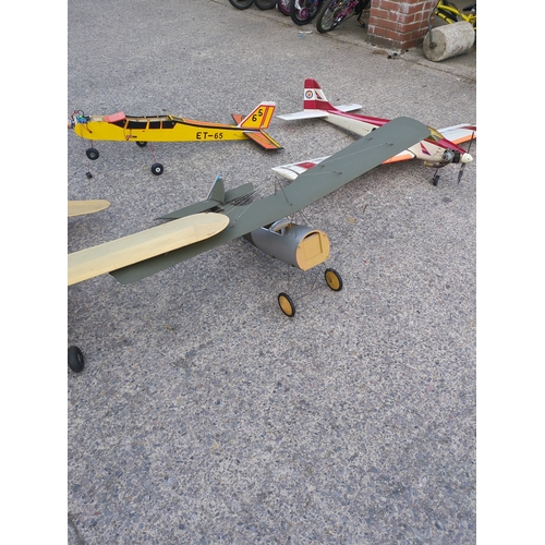 210 - Assorted Model Airplanes