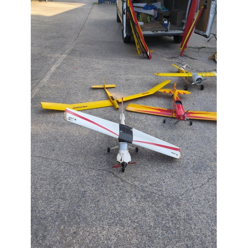 Lot 211       