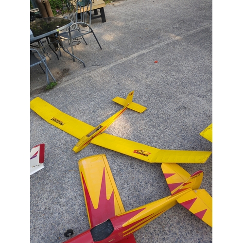 211 - Assorted RC Model Airplanes