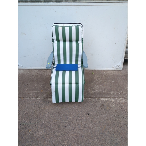 Lot 256       