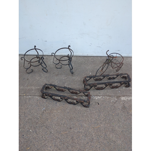 Lot 261       