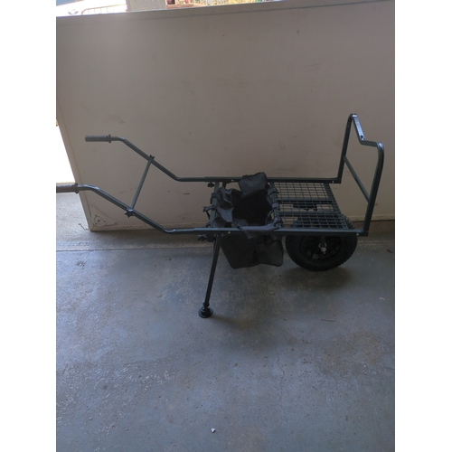 Lot 38        