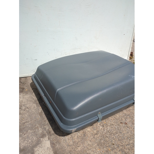 243 - Kar-Rite 400 Series Roof Box