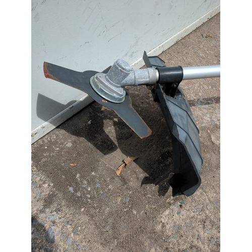 252 - Gardenline Gasoline Grass Trimmer