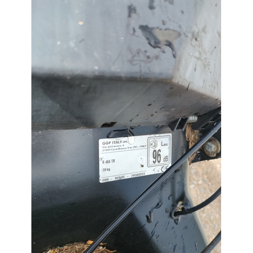 261 - Lawn King Briggs & Stratton 500 Series Lawnmower