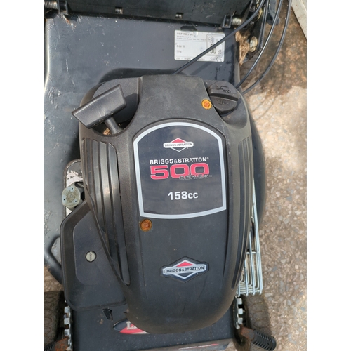 261 - Lawn King Briggs & Stratton 500 Series Lawnmower