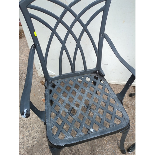 264 - Black Outdoor Metal Patio Chairs