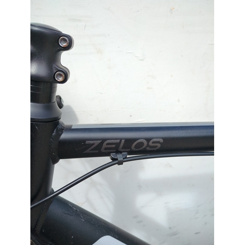 286 - Carrera Zelos Road Bike