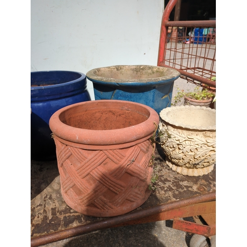 298 - Assorted Garden Planters Set