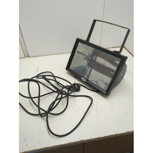 323 - Quickheat Indoor/Outdoor Halogen Heater