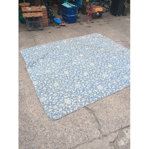 144 - Floral Blue and white Throw