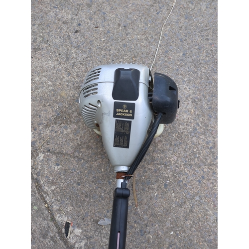 3 - Spear & Jackson SPJGTT 30 Grass Trimmer