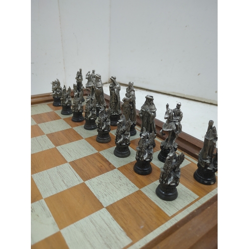 danbury-mint-camelot-chess-set
