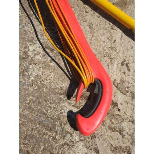 210 - Flymo Mini Trim ST Grass Trimmer