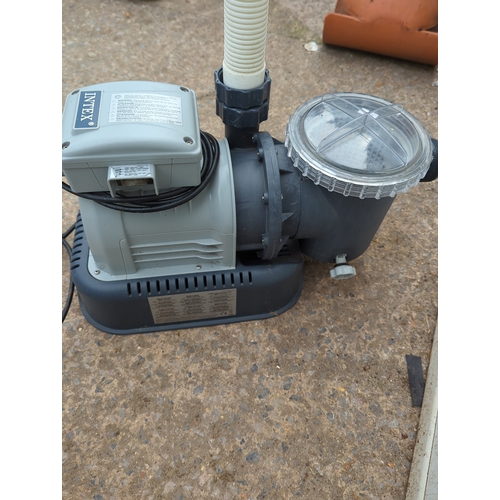 124 - Intex Sand Filter Pump