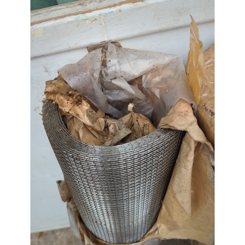 134 - Rolled Metal Mesh