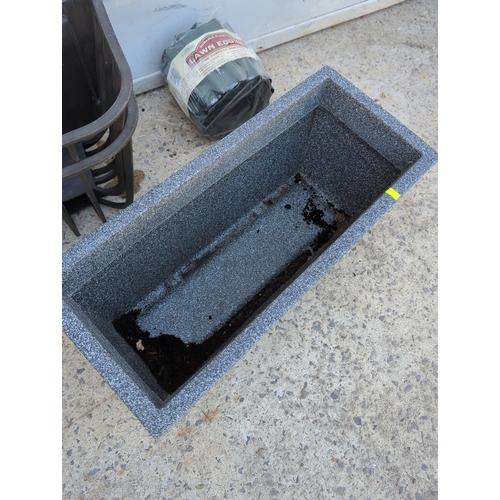 105 - Various Planters & Gardman Durable Plastic Lawn Edging