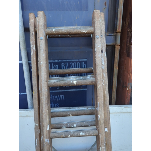 120 - Folding Pine Ladder