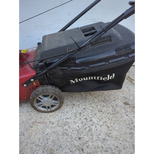 128 - Mountfield W645 OHV Lawn Mower
