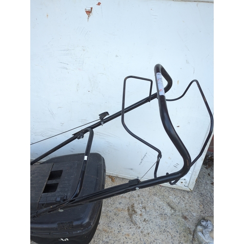 128 - Mountfield W645 OHV Lawn Mower