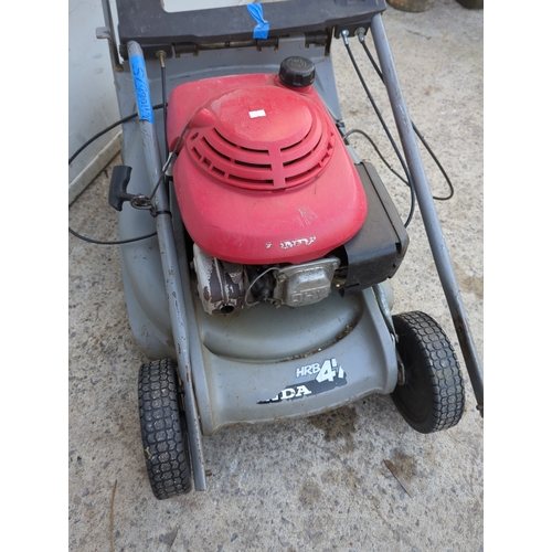129 - Honda HRB 41 Petrol Lawnmower