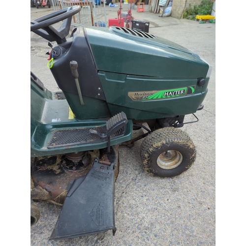 141 - Hayter Heritage 1342 Ride-On Mower