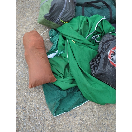 143 - Weather Highfield & Other Camping Gear Set