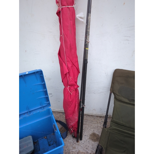 145 - Carp Focus Fishing Chair and Gear Set