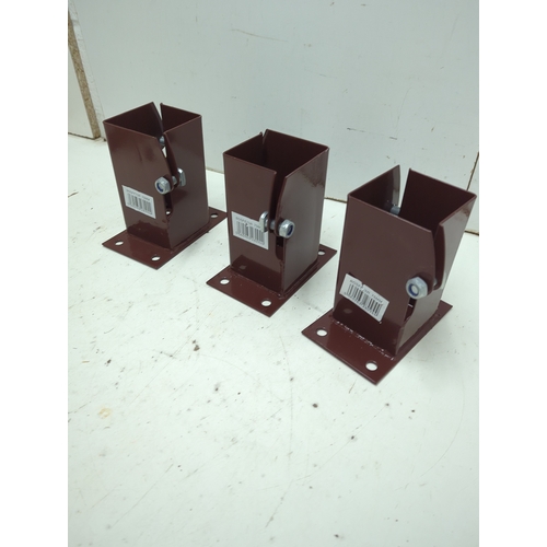 20 - Metal Fence Post Supports