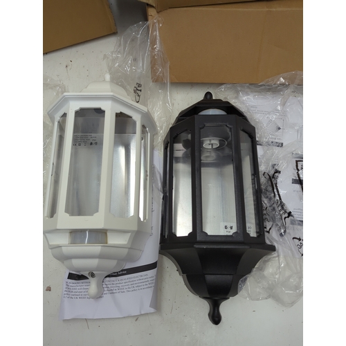 21 - Outdoor Wall Lanterns