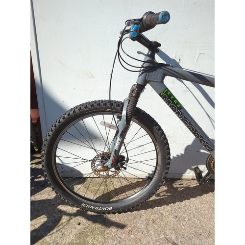 27 - Mongoose Tyax Elite Mountain Bike