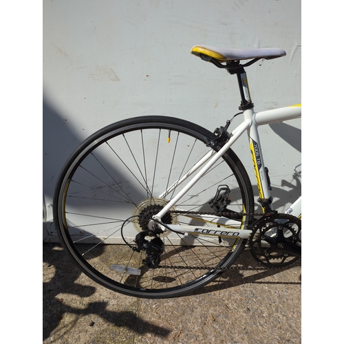29 - Carrera TDF Road Bike