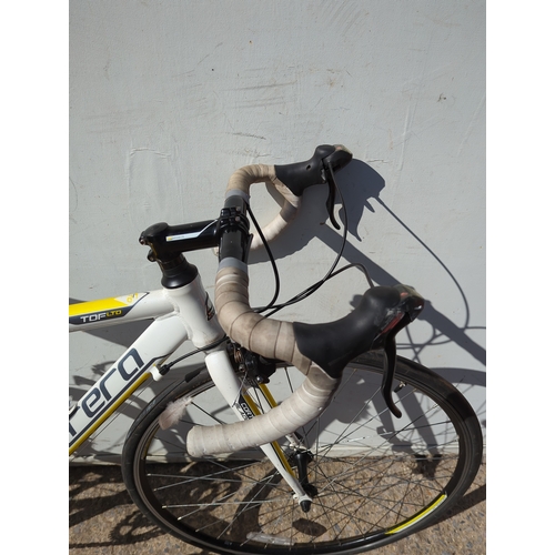 29 - Carrera TDF Road Bike