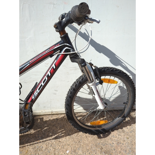 35 - Scott Aspect Mountain Bike