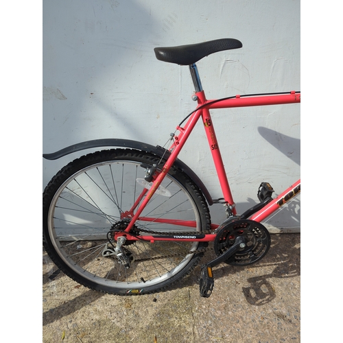 36 - Townsend Tornado Mountain Bike
