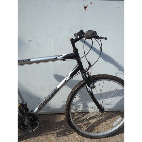 38 - Universal Fusion Bicycle