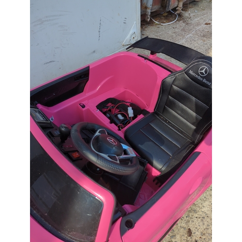39 - Mercedes-Benz AMG Ride-On  Battery Powered Car