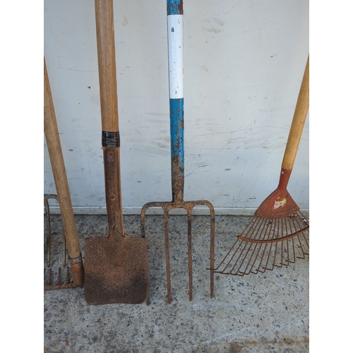 45 - BRQ Value Garden Tools Set